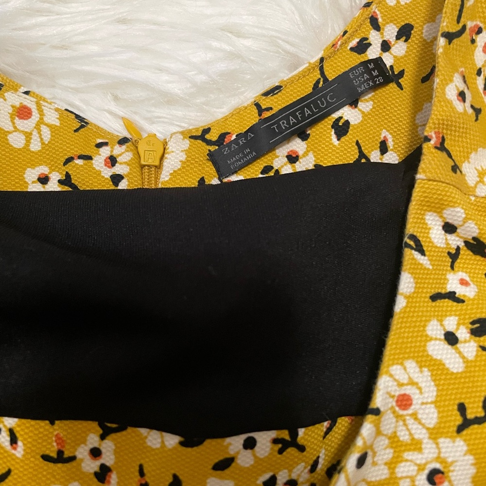 Zara Trafaluc Yellow Floral Bell Sleeve Mini Dress Size M - Picture 8 of 13